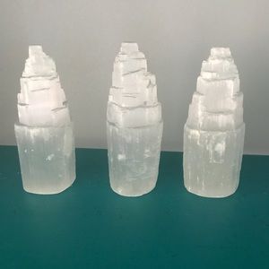 Bundle of 3 selenite towers